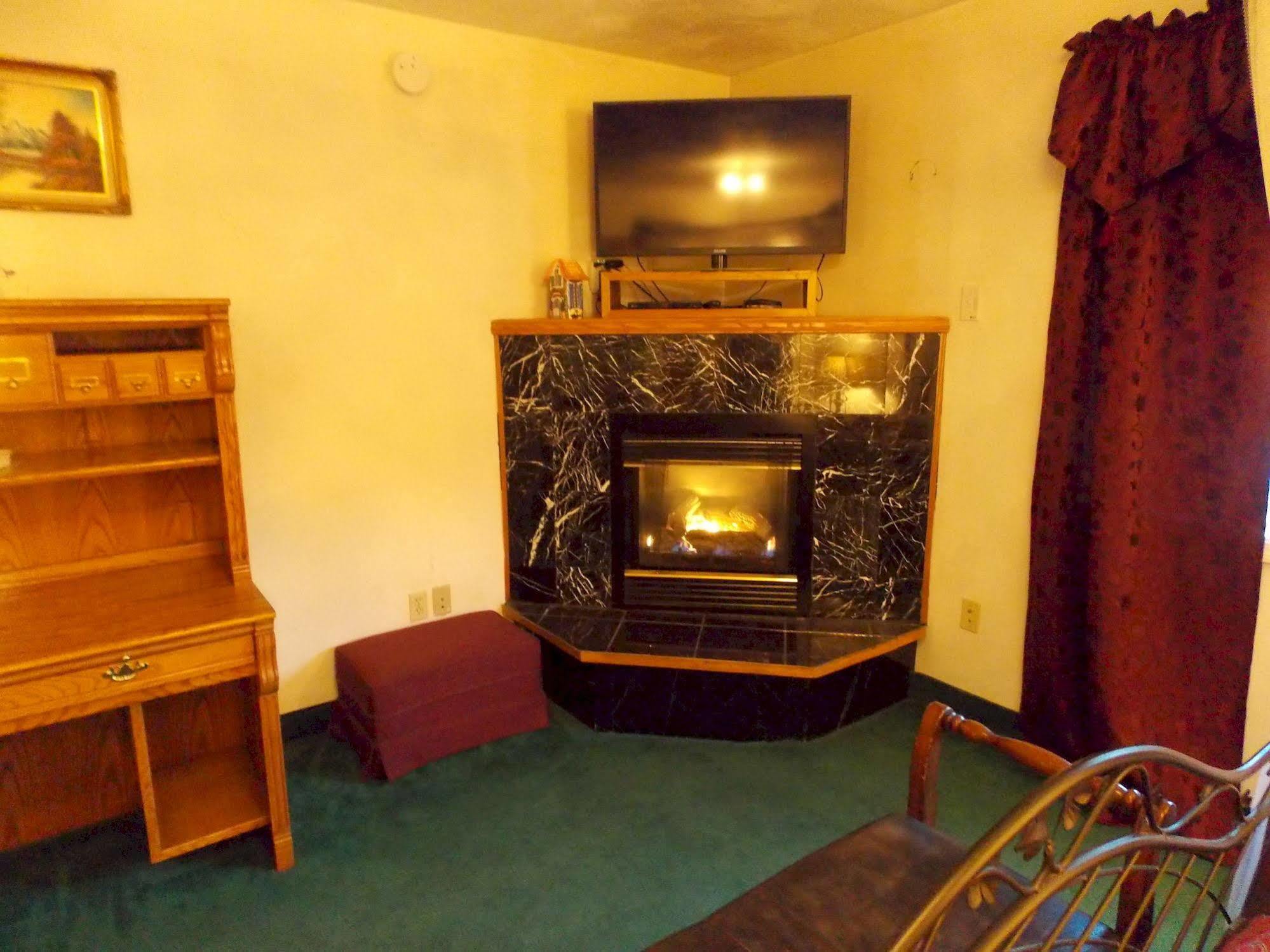 Fairbanks Extended Stay Екстер'єр фото