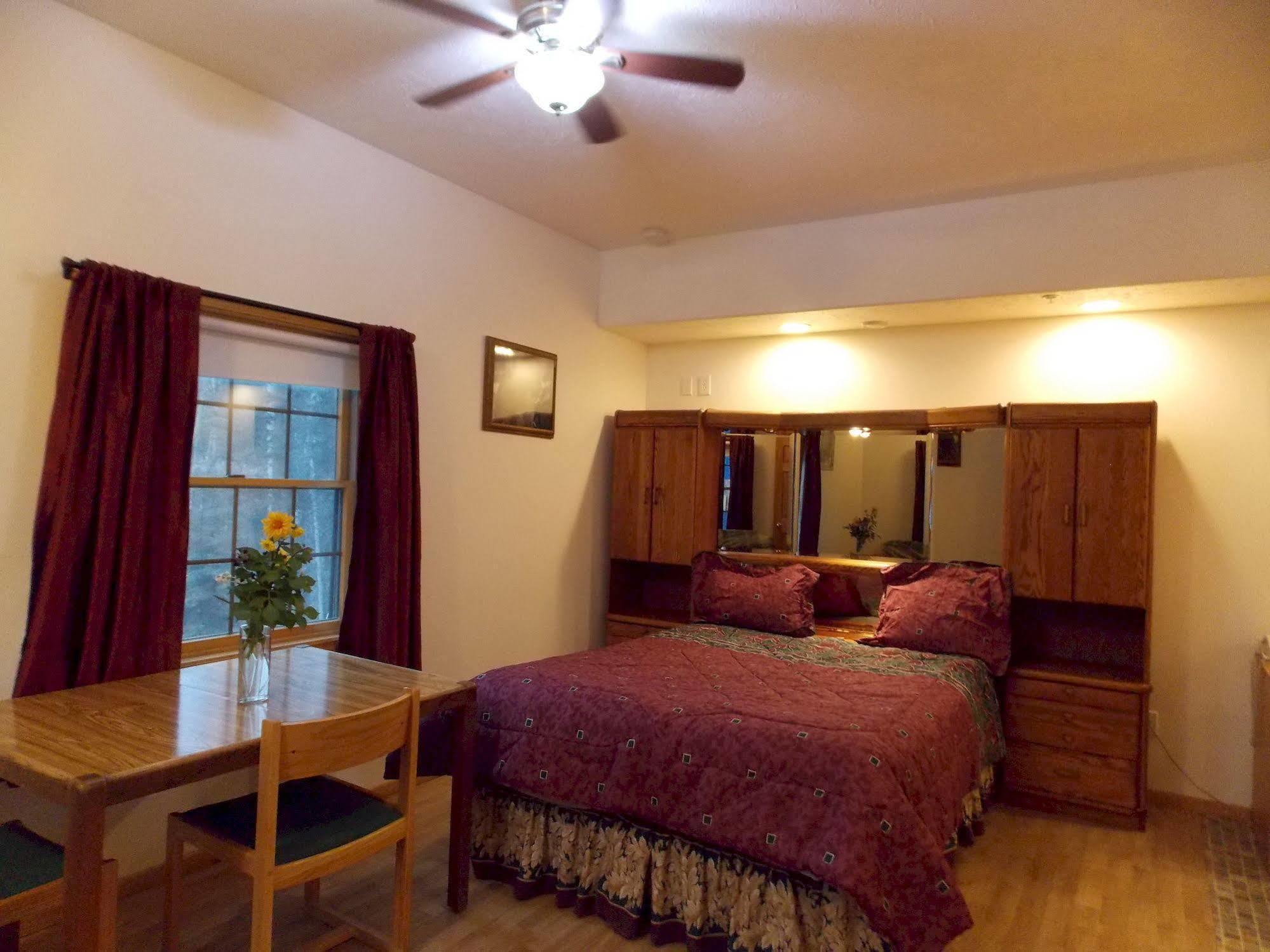Fairbanks Extended Stay Екстер'єр фото